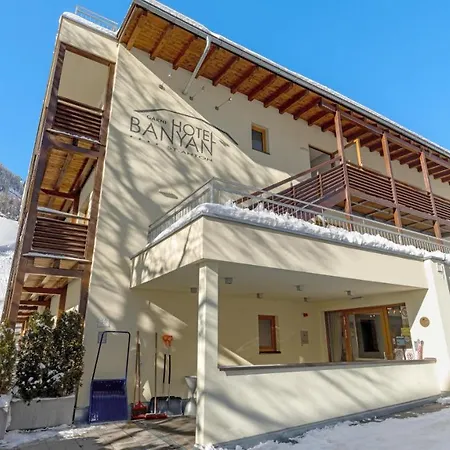 Banyan Отель 4*